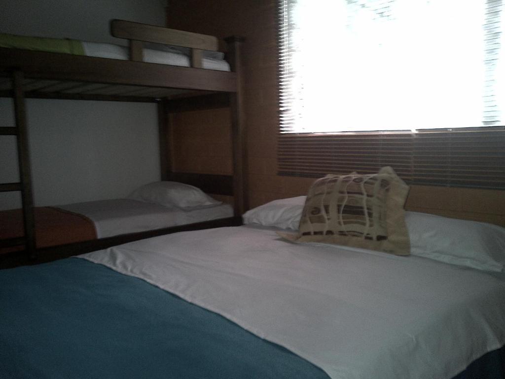 Spring City Hostel Μεντεγίν Δωμάτιο φωτογραφία