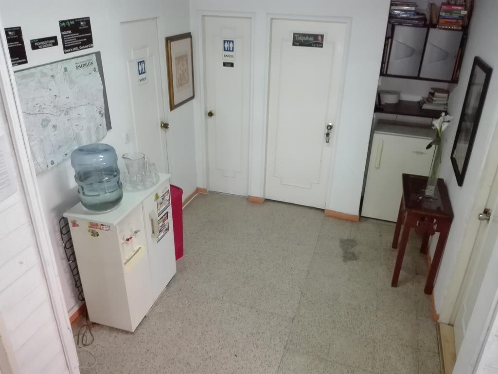 Spring City Hostel Μεντεγίν Εξωτερικό φωτογραφία