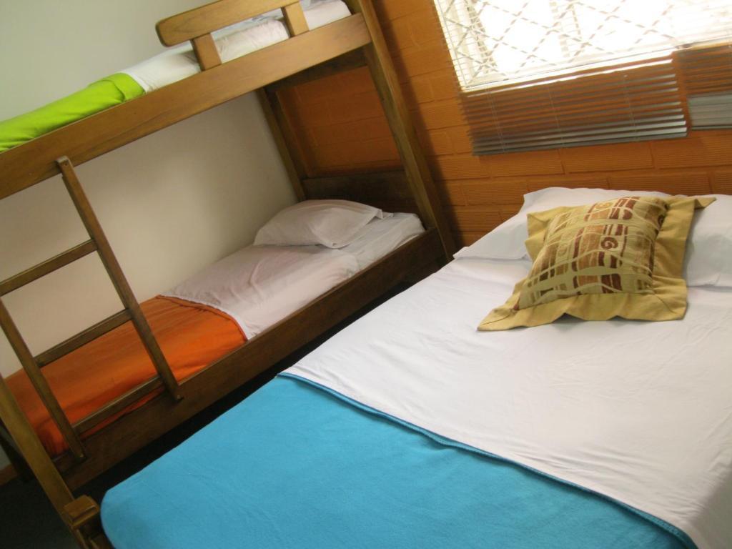 Spring City Hostel Μεντεγίν Εξωτερικό φωτογραφία
