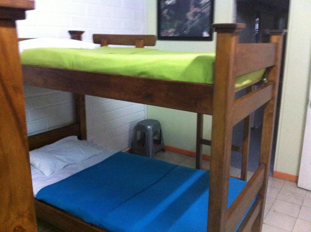 Spring City Hostel Μεντεγίν Δωμάτιο φωτογραφία