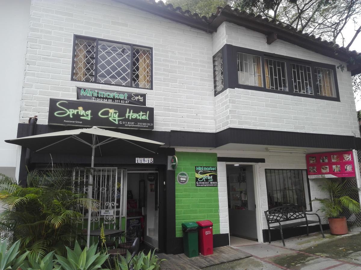 Spring City Hostel Μεντεγίν Εξωτερικό φωτογραφία
