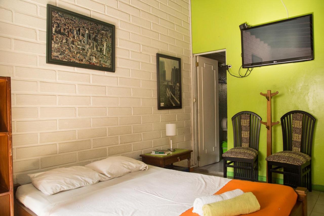 Spring City Hostel Μεντεγίν Εξωτερικό φωτογραφία