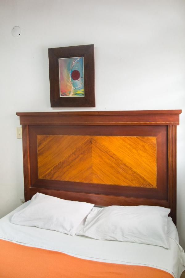 Spring City Hostel Μεντεγίν Εξωτερικό φωτογραφία