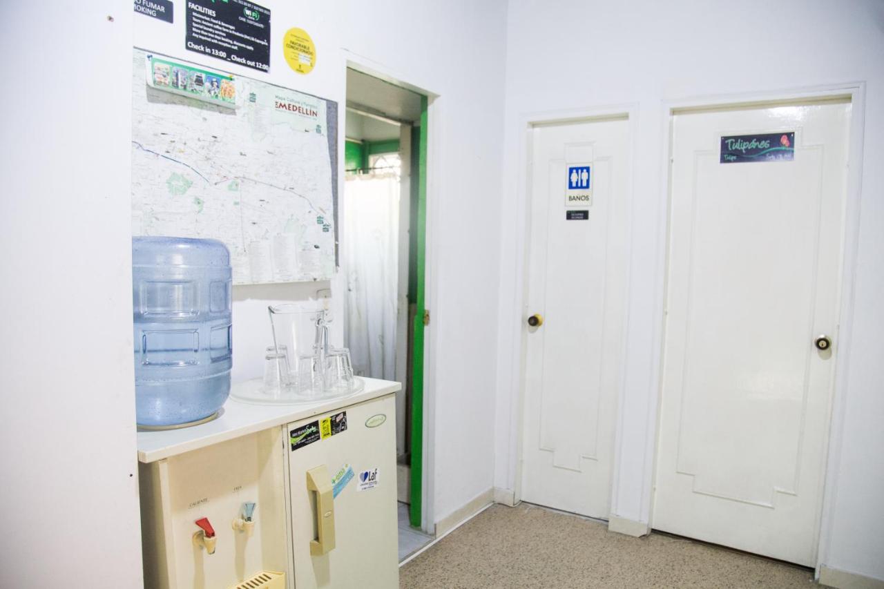 Spring City Hostel Μεντεγίν Εξωτερικό φωτογραφία
