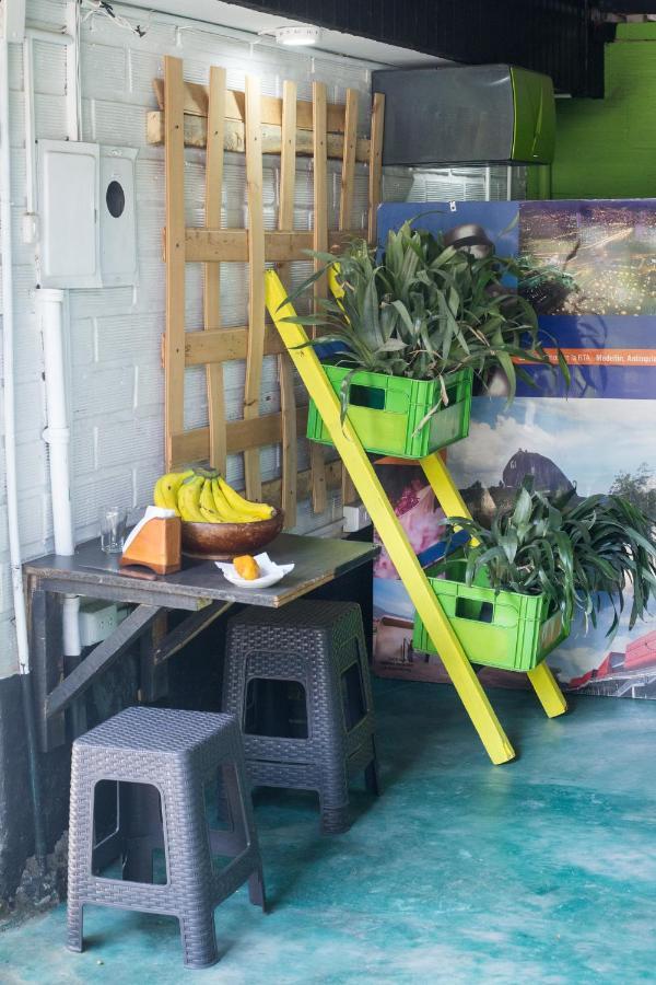 Spring City Hostel Μεντεγίν Εξωτερικό φωτογραφία